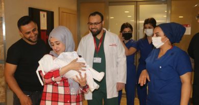 50 bin doğumda bir görülen hastalığı olan 5 aylık bebek, 7 saatlik operasyonla sağlığına kavuştu