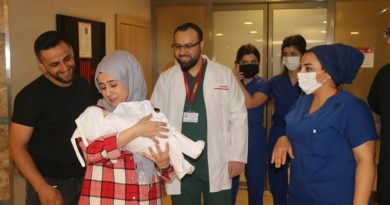 50 bin doğumda bir görülen hastalığı olan 5 aylık bebek, 7 saatlik operasyonla sağlığına kavuştu