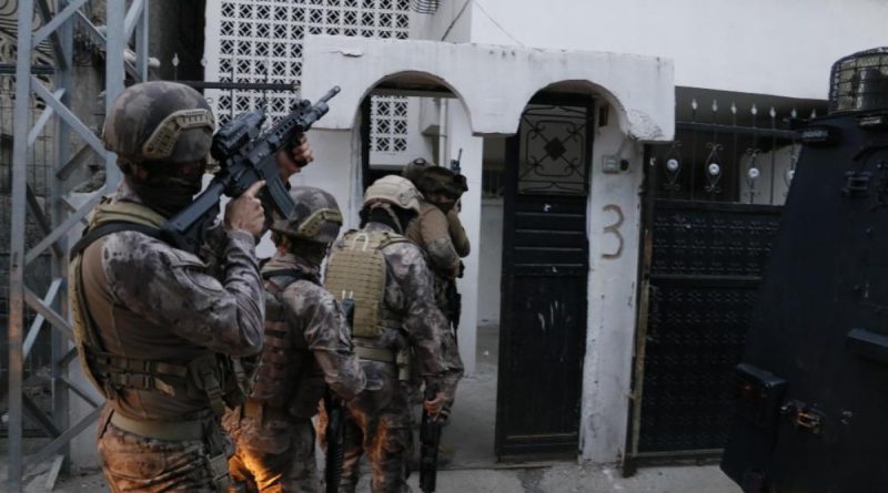 Adana’da terör örgütü DEAŞ’a şafak operasyonu