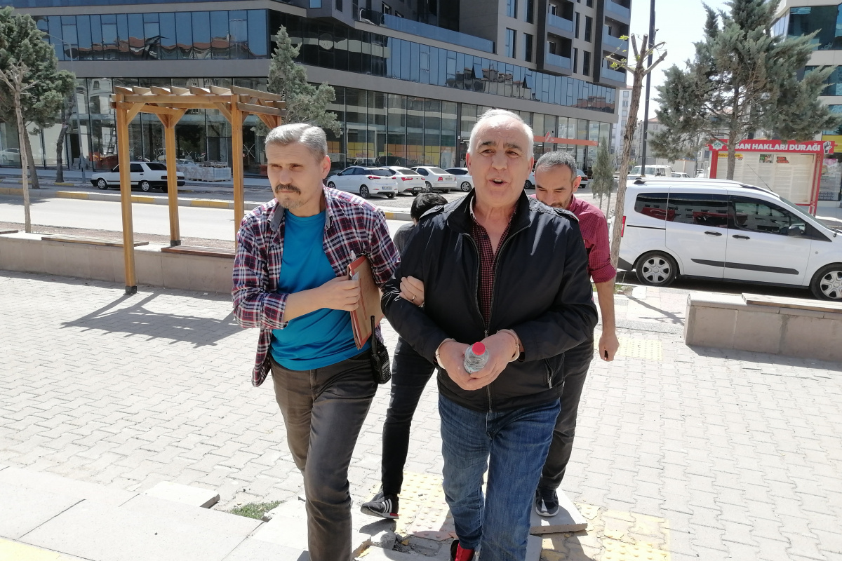 Alacaklısını vurdu, polisin operasyonuyla yakalandı