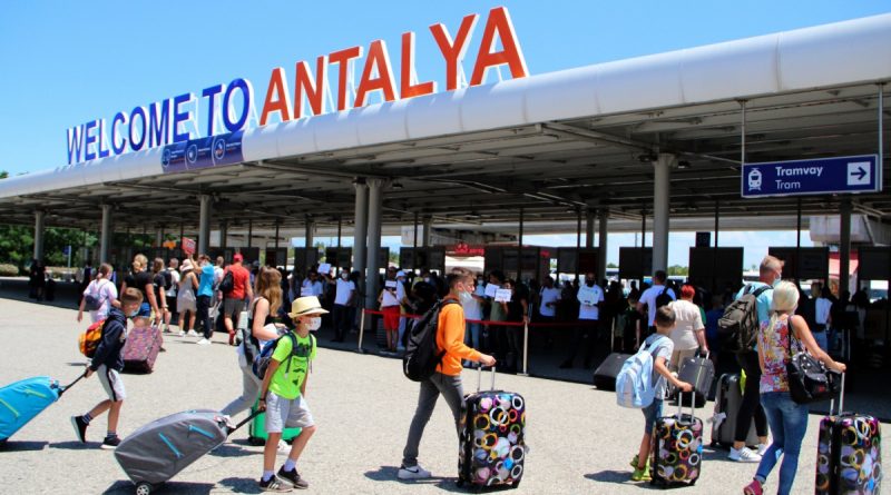 Antalya’ya hava yoluyla gelen turist sayısı 1 milyonu geçti