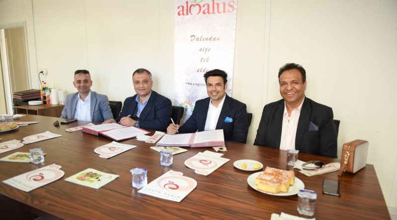 Asya’nın en büyük elma üreticisi olmayı hedefliyorlar