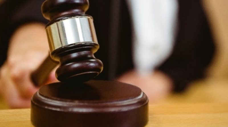 Babasını öldürdüğü iddiasıyla ağırlaştırılmış müebbet hapsi istenen sanığa 8 sene 9 ay hapis