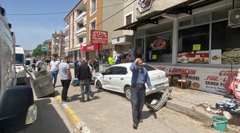 Balıkesir’de kaza: 6 yaralı