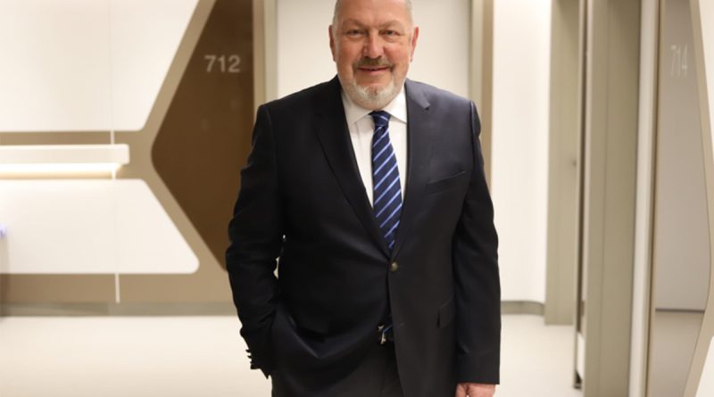 'Bel ve boyun fıtıkları hayat kalitenizi bozabilir'