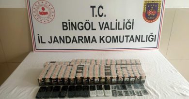 Bingöl’de kaçak sigara ve cep telefonu ele geçirildi