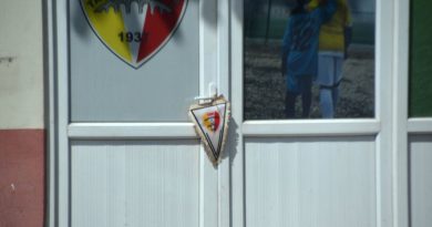 Bölgesel Amatör Lig takımının kulüp binasına kumar baskını: Bina mühürlendi