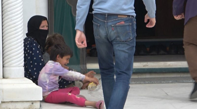 Bursa'da duygu tacirlerine zabıta operasyonu