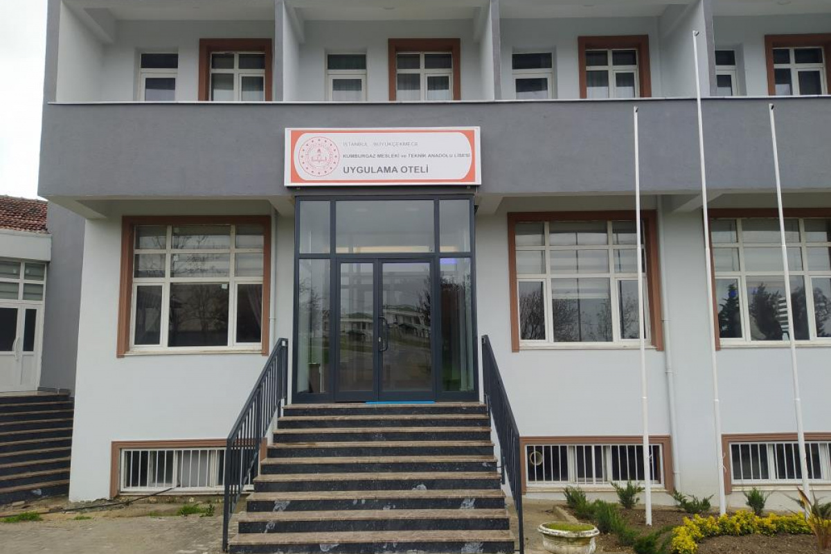 Büyükçekmece’deki meslek lisesi Türkiye’de en fazla gelir elde eden üçüncü mektep