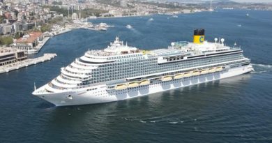 Dev kruvaziyer gemisi ‘Costa Venezia’ İstanbul’a yanaştı