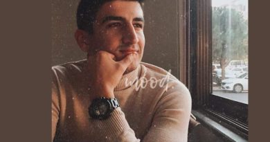 Evinde ölü bulunan polis toprağa verildi