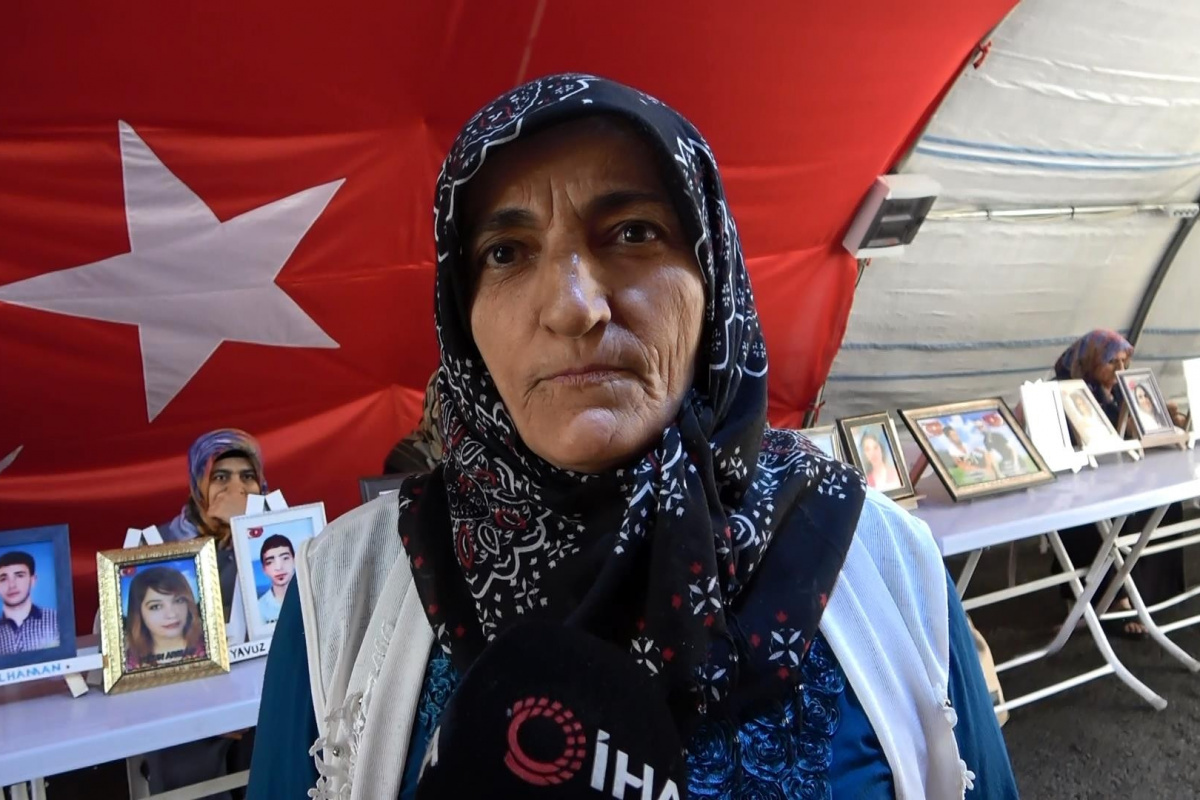 Evlat nöbetindeki ailelerin kararlı eylemi 968'inci gününde