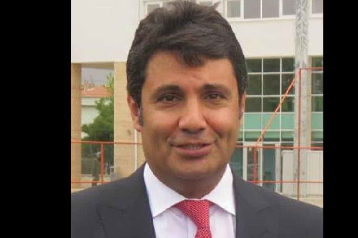 FETÖ firarisi Cumhuriyet Başsavcısı semt pazarında yakalandı