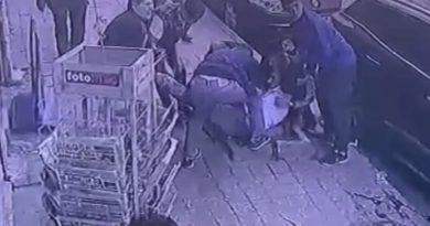 Gaziosmanpaşa’da 4 kişinin yaralandığı silahlı kavga kamerada