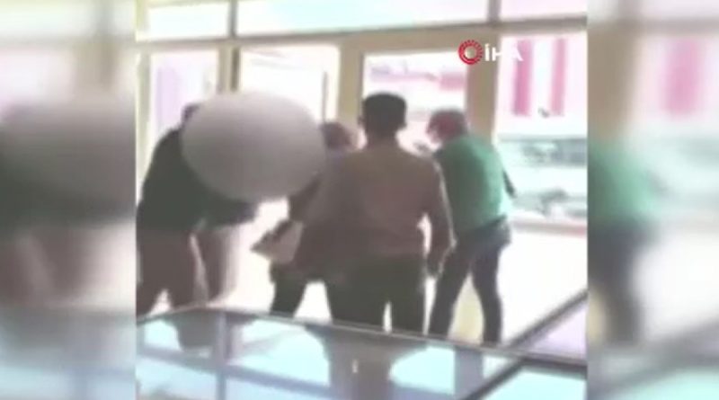 Gıda kontrol denetim ekibine saldırı kamerada