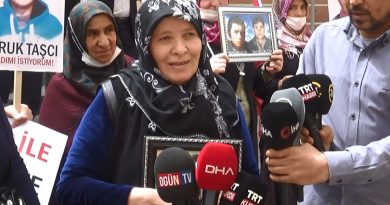 HDP önündeki ailelerin evlat nöbetine 284'ncü aile katıldı