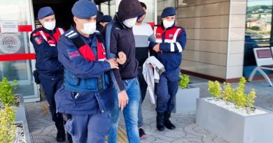 İnşaattan demir çalan 3 hırsız tutuklandı