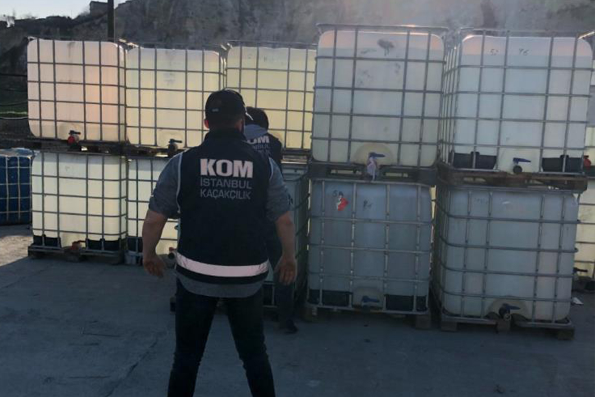 İstanbul’da 34 ton kaçak içki ele geçirildi