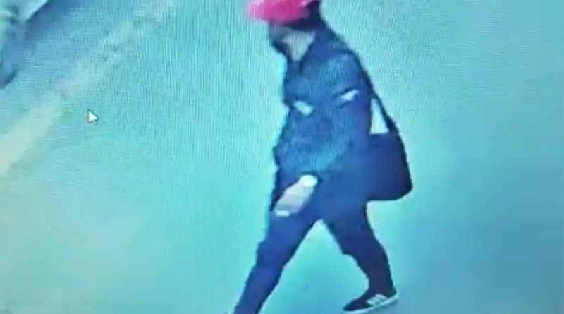 İstanbul’da tabanca çalan hırsız satın aldığı kırmızı şapkadan yakalandı