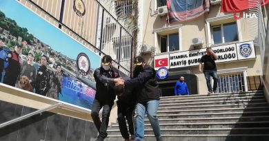 Kafasına cisim atarak bir polisi şehit eden zanlı adliyeye sevk edildi