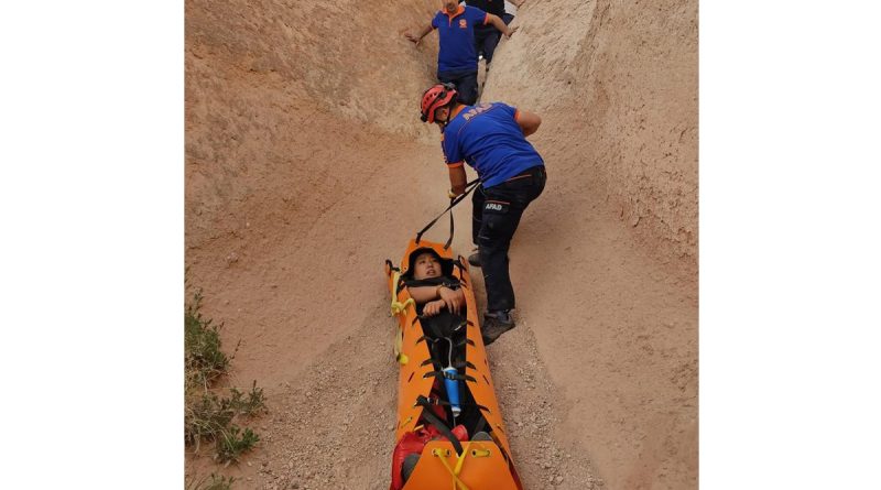 Kapadokya'da mahsur kalan turist kurtarıldı