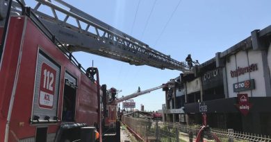 Kırklareli’ndeki yangında mobilya fabrikası kullanılamaz hale geldi