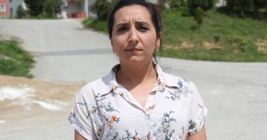 Komşusunun baltalı saldırısına uğrayan polisin eşi dehşet anlarını anlattı