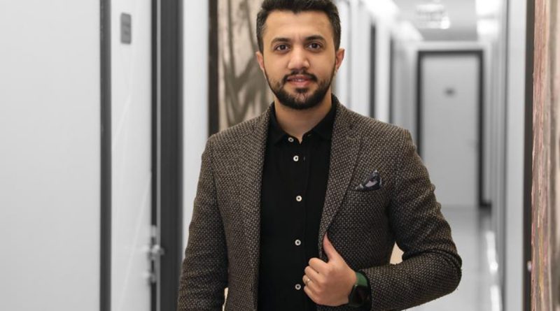 Lygos Clinic'in kurucusu Sinan Özer: 'HIV pozitif hastaları ötekileştirilmemeli'