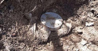 Muş kırsalında toprağa gömülü vaziyette 12 kg patlayıcı madde ele geçirildi