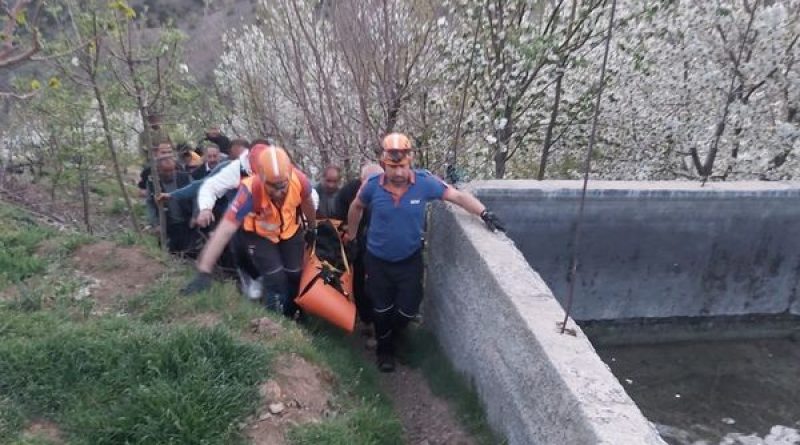 Otomobil uçuruma düştü: 1 ölü