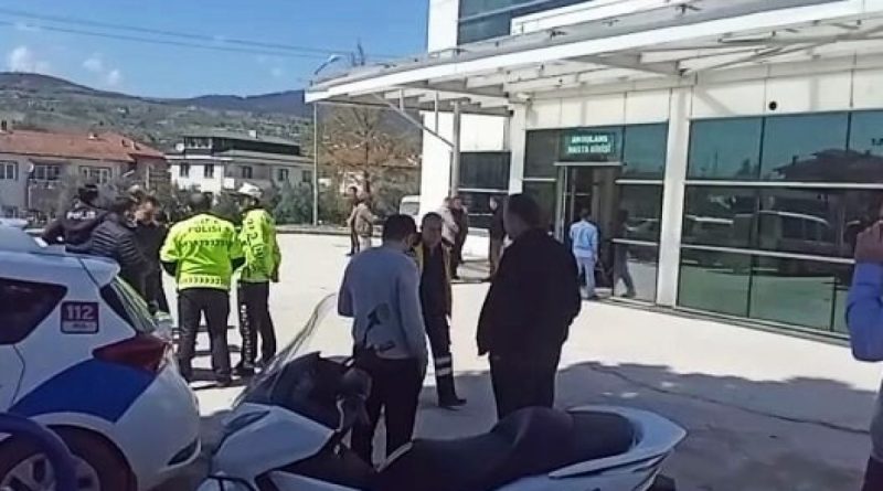 Sakarya’da feci olay: Lisede çıkan kavgada fenalaşan öğrenci hayatını kaybetti