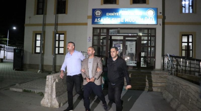 Sakarya’da kardeşini öldüren zanlı, yabancı uyruklu 5 kişiyle birlikte Bolu’da yakalandı