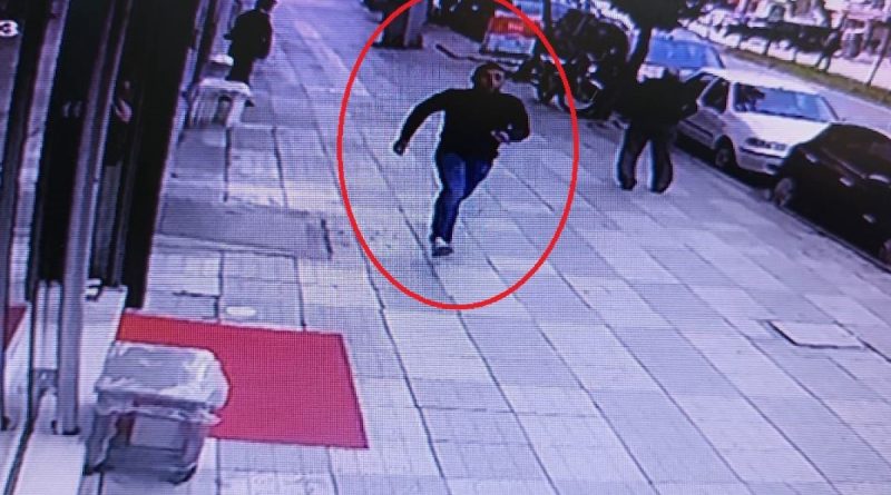 Samsun'da 1 kişinin ağır yaralandığı silahlı hücum kamerada