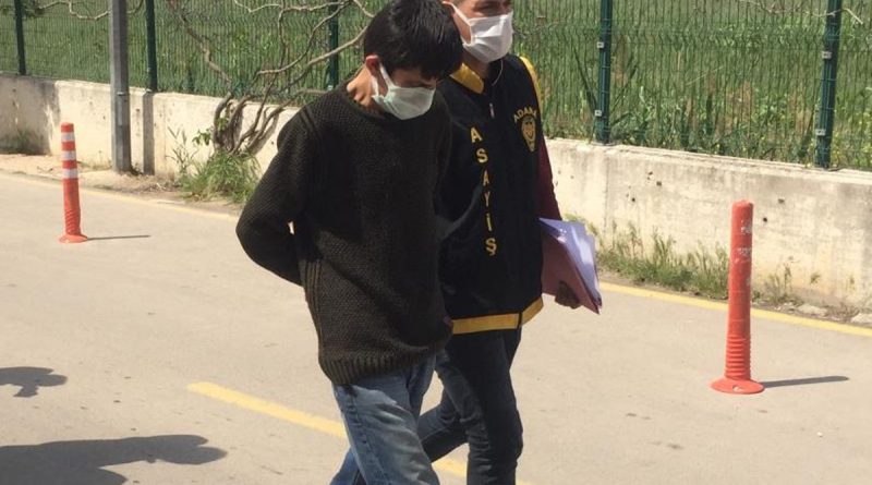 Satışa çıkartılan aracı kendine ait gösterip dolandırdı