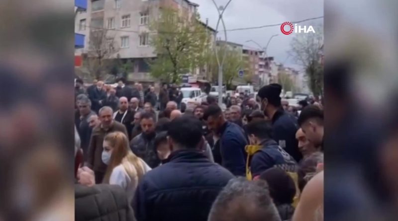 Sultangazi’de silahlı çatışma: Durakta bekleyen bir bayan vuruldu