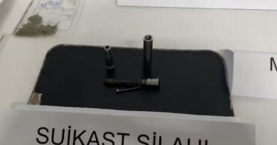 Uyuşturucu tacirlerinin üzerinde suikast tabancası ele geçirildi