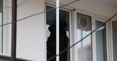 Uyuşturucunun etkisindeydi: Annesinin haber verdiği polisleri görünce camdan atlayarak kaçmaya çalıştı