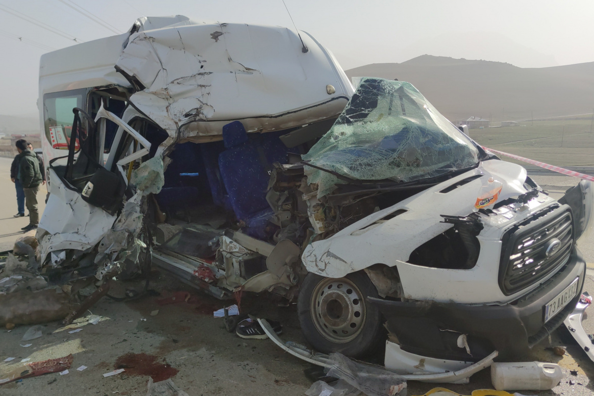 Van’da trafik kazası: 9 yaralı
