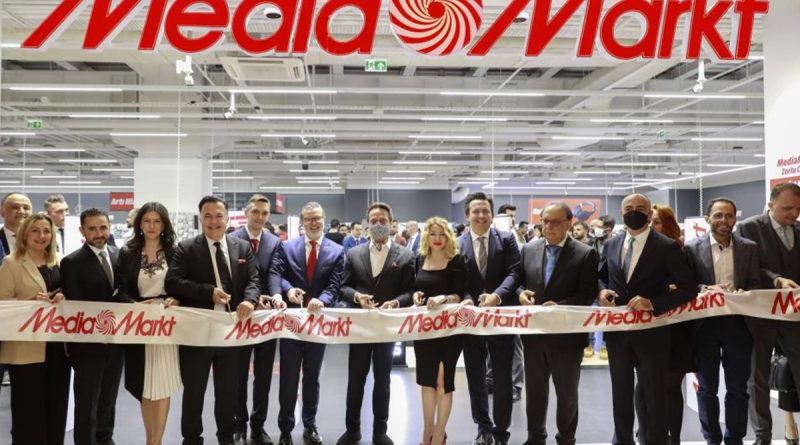 Yenal Gökyıldırım: 'Yatırımlarımıza son sürat devam ediyoruz, istihdama katkı sağlıyoruz'