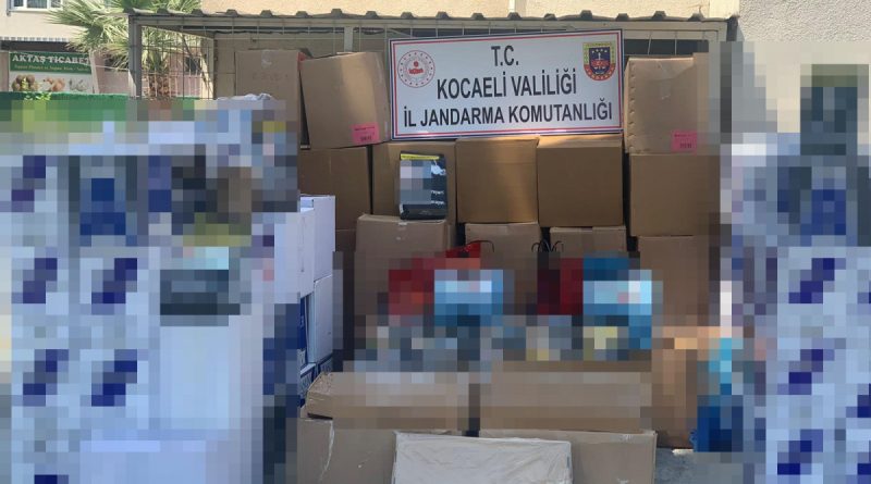 Yüz binlerce gram tütün ele geçirildi