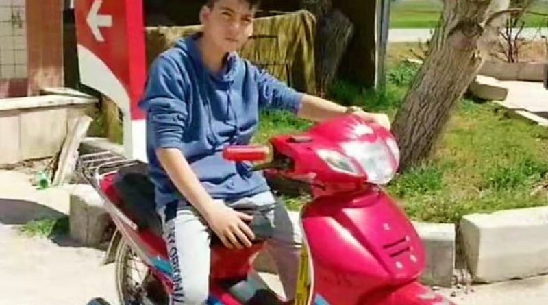 14 yaşındaki Adem’den haber alınamıyor