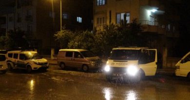 15 yaşındaki genç babasını öldürdü