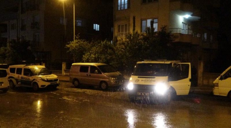 15 yaşındaki genç babasını öldürdü