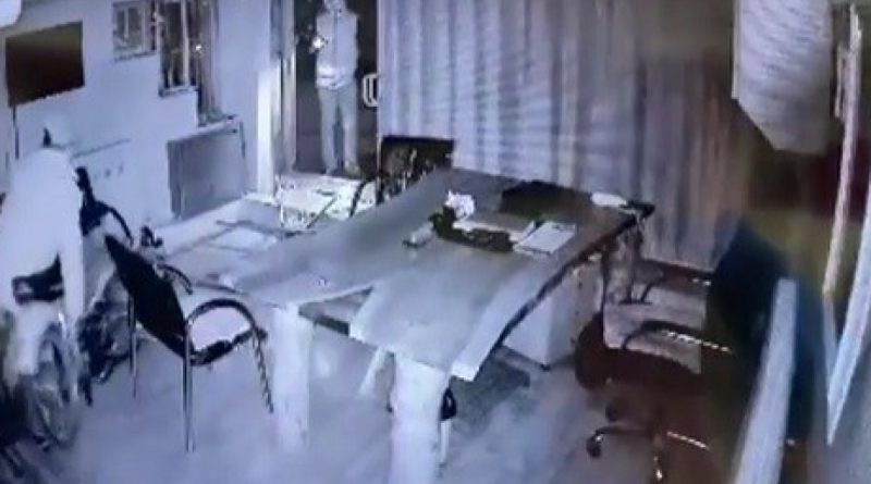 20 yıldır nostalji yaptığı motosikleti 35 saniyede çalındı