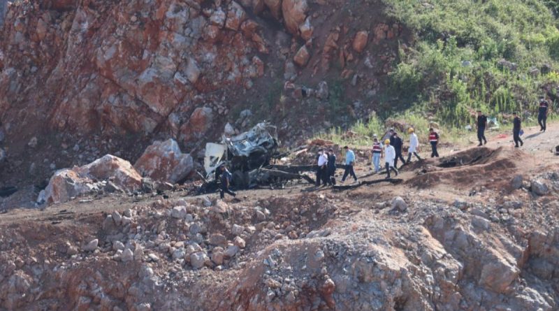 3 askerin şehit düştüğü patlama davasında sanıklar hakim karşısında