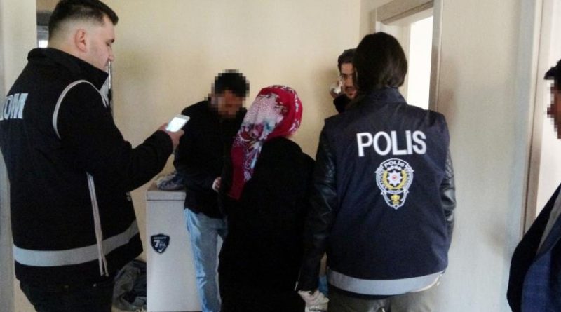 6 ilde göçmen kaçakçılarına şafak operasyonu: 18 gözaltı