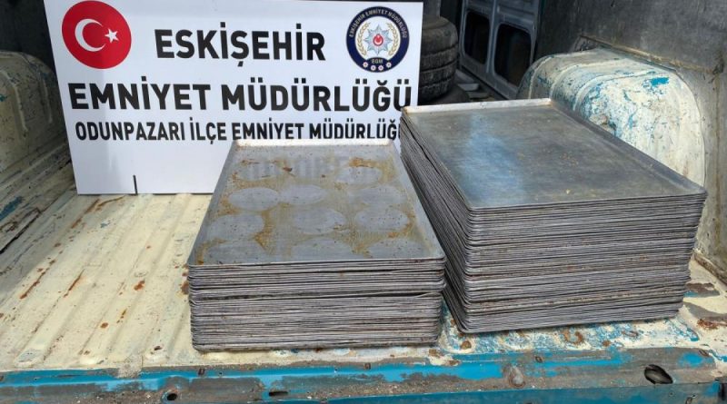 600 bin liralık ‘tepsi’ çalan hırsız yakalandı