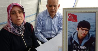 Ailelerin kararlı direnişi 991’inci gününde