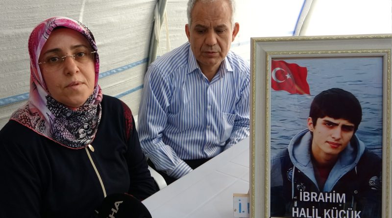 Ailelerin kararlı direnişi 991’inci gününde