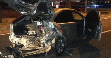 Alkollü sürücü seyir halindeki araca çarpıp kaçtı: 4 yaralı